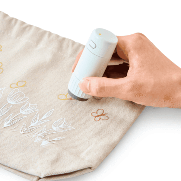 Silhouette cloChé Petite