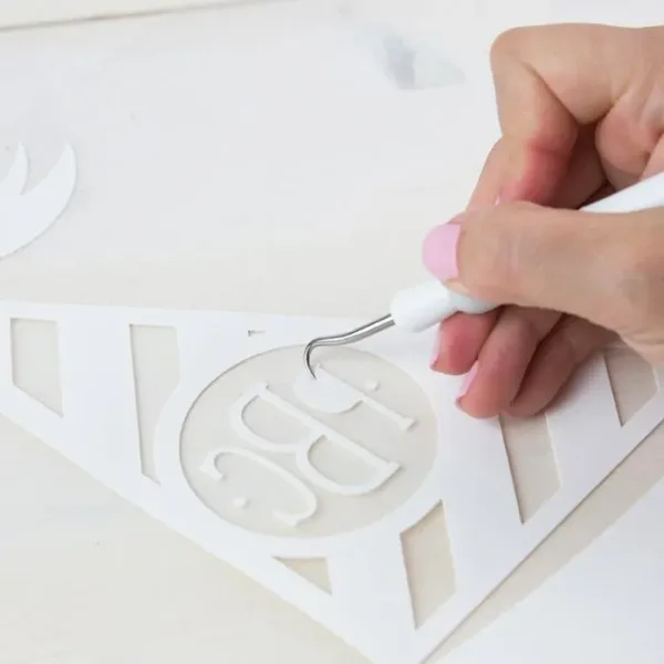 Silhouette Hook - Image 3